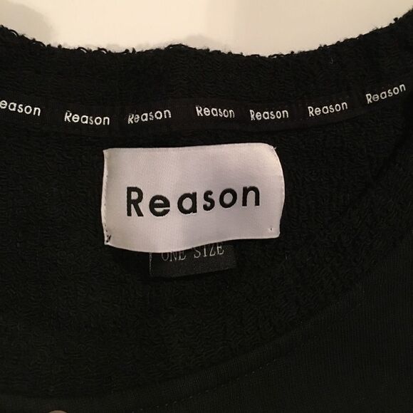 Reason O/S black graphic top Expensive Content - Picture 2 of 4